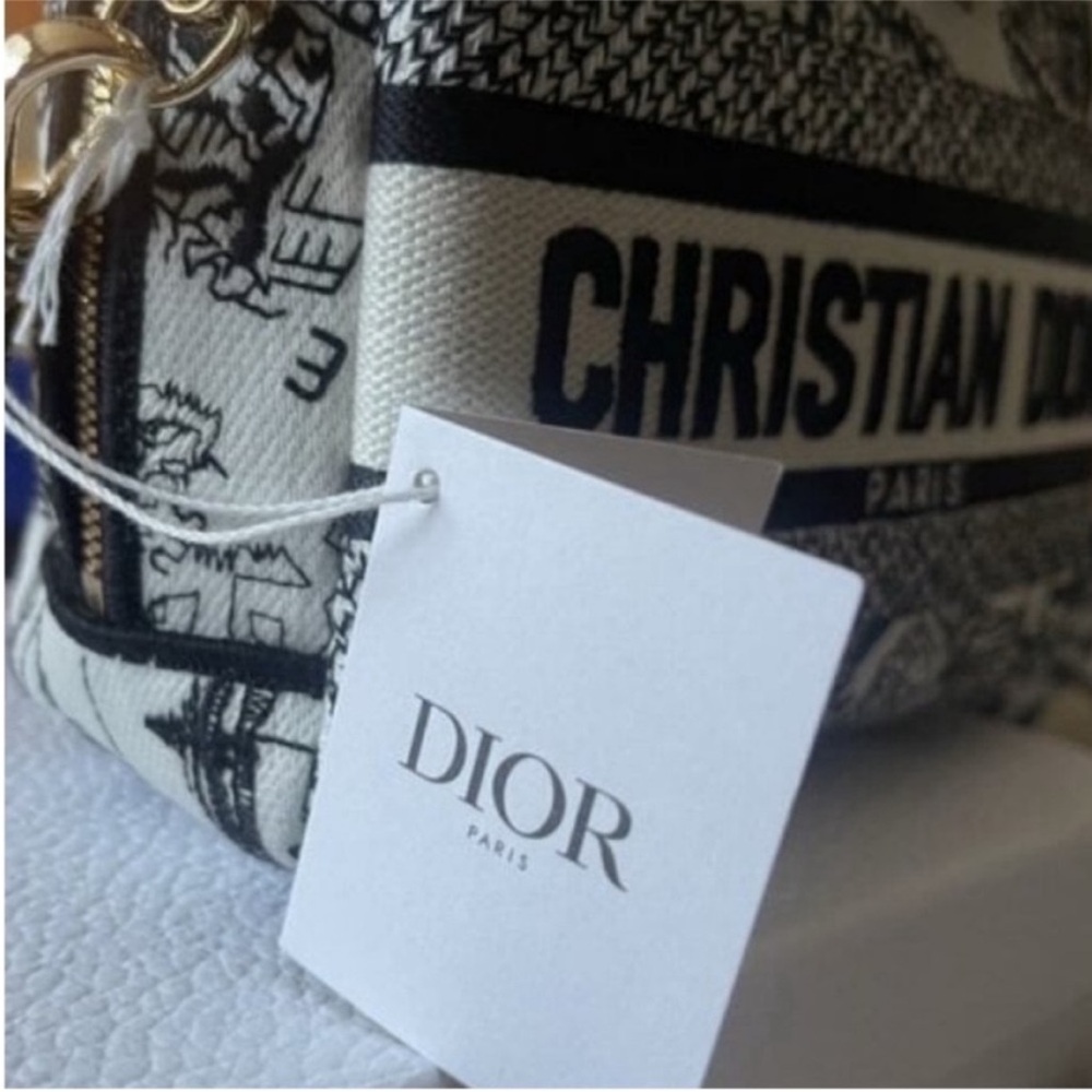 Dior Black and White Christian Dior Toile Crossbody Bag - Picture 8 of 16